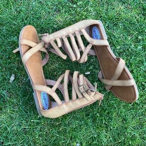 Ankle high gladiator sandals